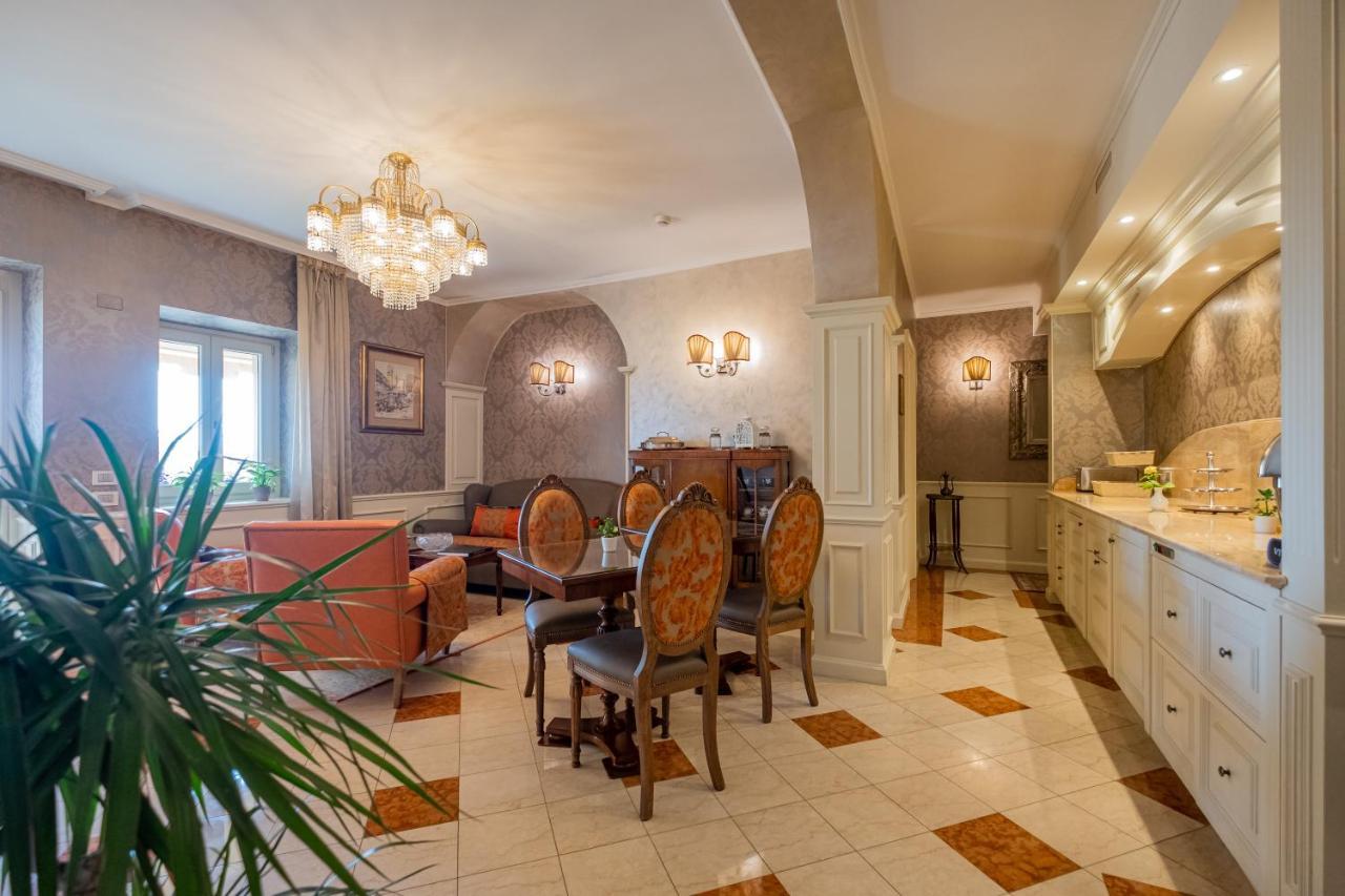 Relais Colle San Pietro Bed & Breakfast Verona Eksteriør bilde