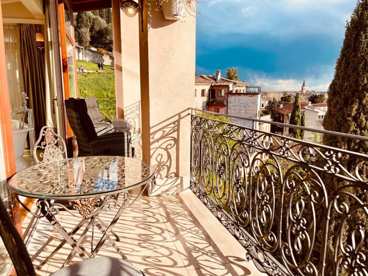 Relais Colle San Pietro Bed & Breakfast Verona Eksteriør bilde